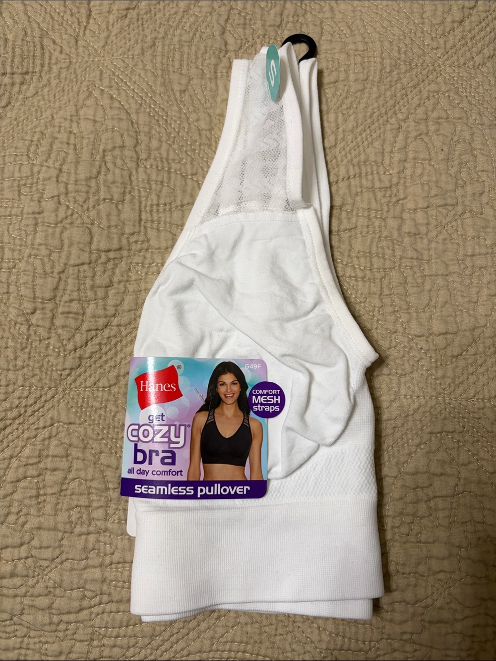 Hanes Cozy Bra Seamless Pullover - White